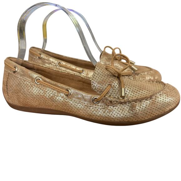 Comfortiva Gold Perforated Leather Slip On Flats Loafers Comfort Shoes sz 7 M - Picture 1 of 16